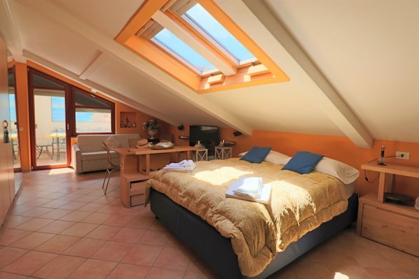 1 camera, materassi in memory foam, ferro/asse da stiro, Wi-Fi