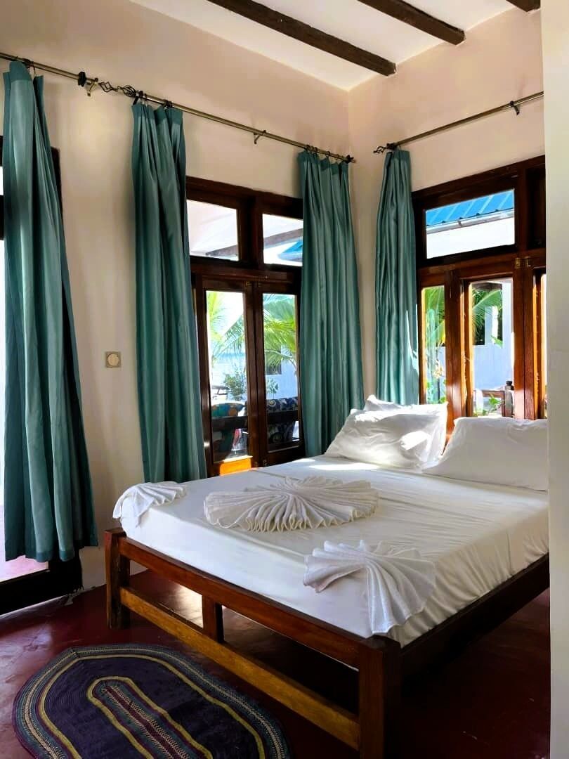 2 bedrooms, WiFi (free), bed sheets
