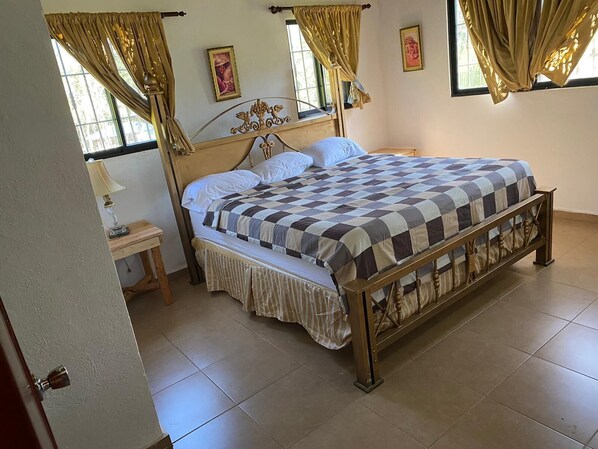 3 chambres, Wi-Fi, draps fournis