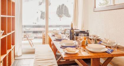 Herrliche Wohnung für 10 Leute mit W-LAN, TV, Balkon, Panoramablick und Parkplatz