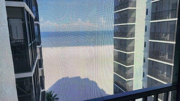 Unclassified image, 1 of 36, button