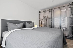 1 habitación, tabla de planchar con plancha, wifi gratis y ropa de cama 