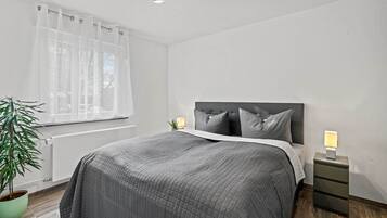 1 Schlafzimmer, Bügeleisen/Bügelbrett, kostenloses WLAN, Bettwäsche