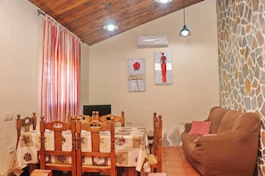 Interior - Chalet Bella Mendoza - private pool (Conil de la Frontera)