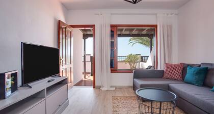 Holiday Home “Casa Ann” close to the Beach with Sea View