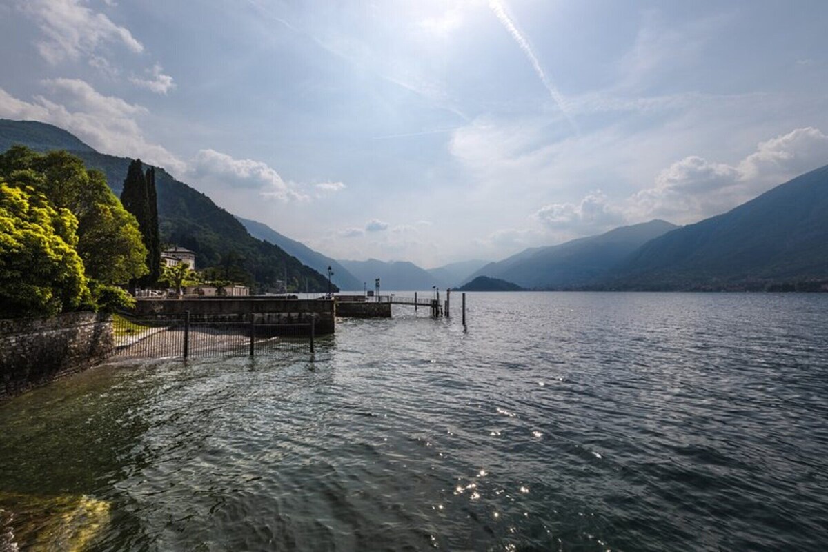 Pailme Studio my Bellagio Park with Lake access, WiFi, Pool & Garden