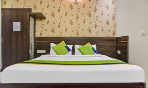 Deluxe Room | Desk, soundproofing, iron/ironing board, free WiFi - Treebo Royal Sun Palace MP Nagar Zone 2 (Bhopal)