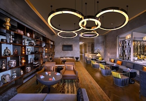 Bar (trong khuôn viên)