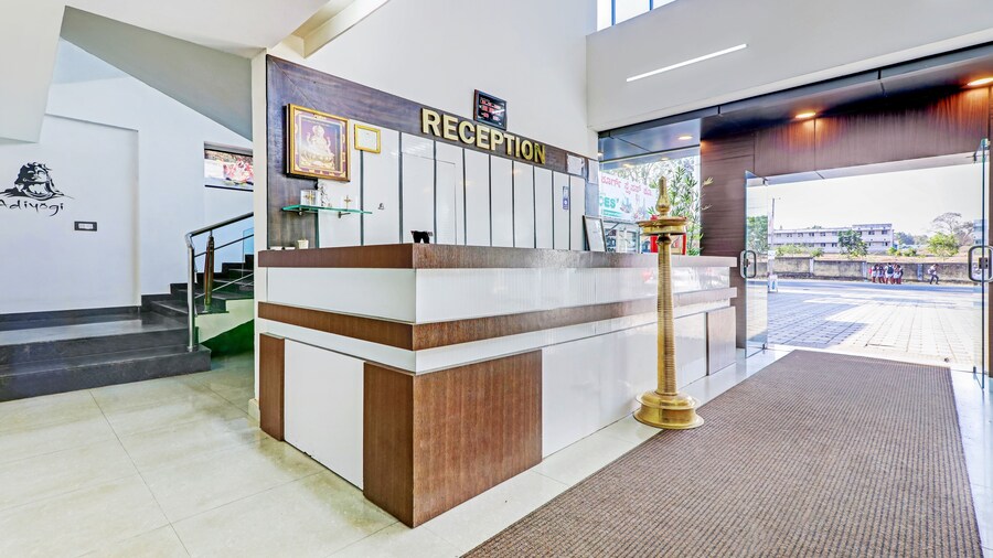 Treebo Atithi Comforts, 1 Km From Nisargadhama Forest