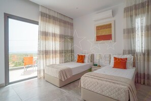 4 Schlafzimmer, kostenloses WLAN, Bettwäsche