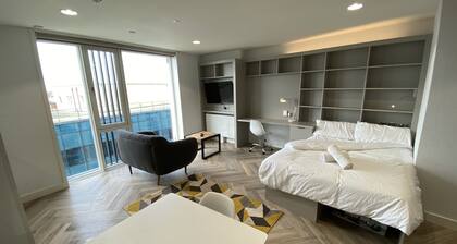 Eyre Square Galway Central Self Catering