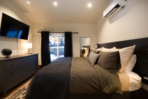 3 bedrooms, iron/ironing board, travel cot, free WiFi