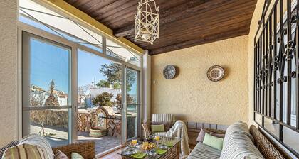 Waou Deluxe Cottage Titulcia