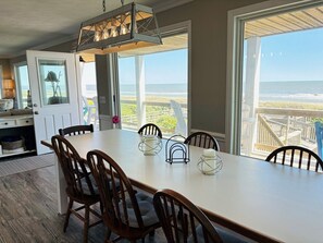 Dining - Nothin But Nett - Oceanfront home (Holden Beach)