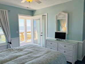 5 bedrooms, free WiFi, bed sheets