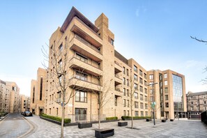 Exterior - ✔Central Location ✔Bus Stop ✔Free Parking ✔WiFi (Edinburgh)