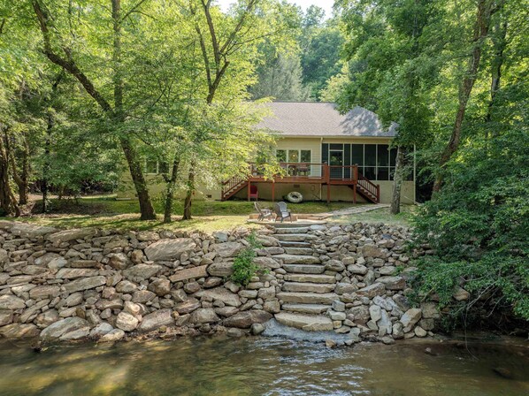 Exterior - Waterfront Getaway:Hot Tub, Fire Pit, Near Ellijay (Ellijay)
