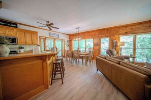 Interior - Waterfront Getaway:Hot Tub, Fire Pit, Near Ellijay (Ellijay)