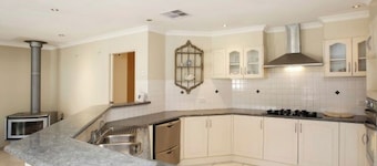 Glen Oak relaxing getaway