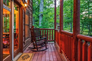 Property grounds - Sunken Hot Tub among Trees, Pool Table, Porch Rocking Chairs (Pigeon Forge)
