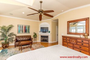 4 Schlafzimmer, Bügeleisen/Bügelbrett, kostenloses WLAN