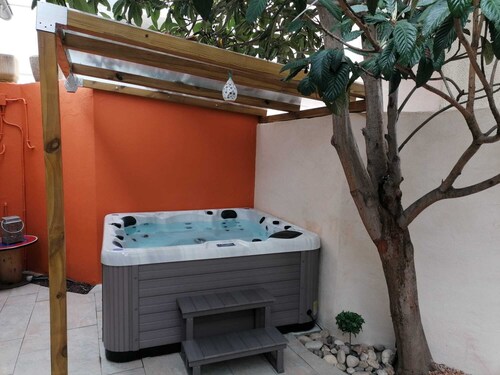 Spa dans écrin de verdure