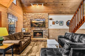 Cabin, 3 Bedrooms | Living area | TV - Hey Diddle Diddle 3 Bedroom Cabin by RedAwning (Pigeon Forge)