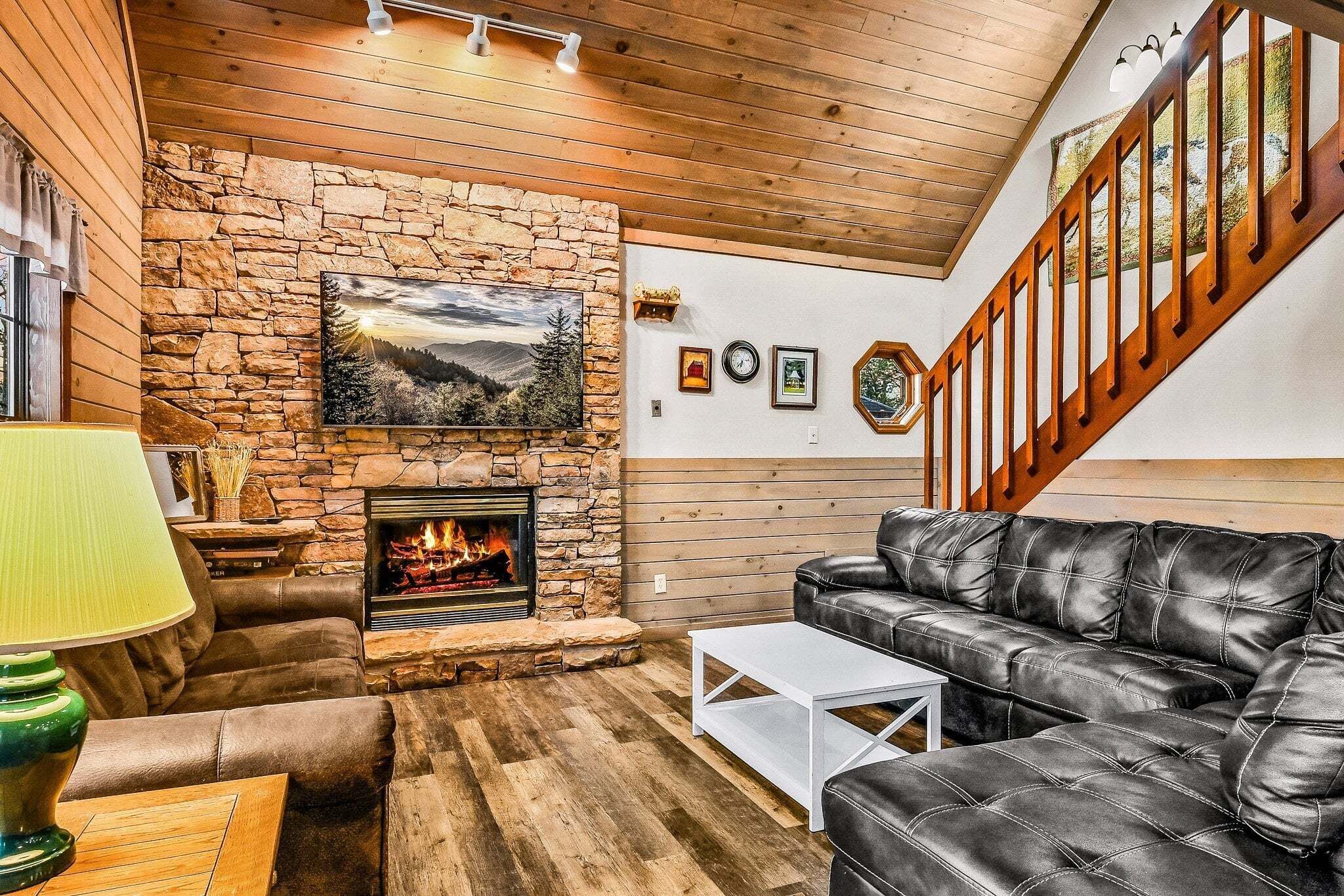 Cabin, 3 Bedrooms | Living area | TV