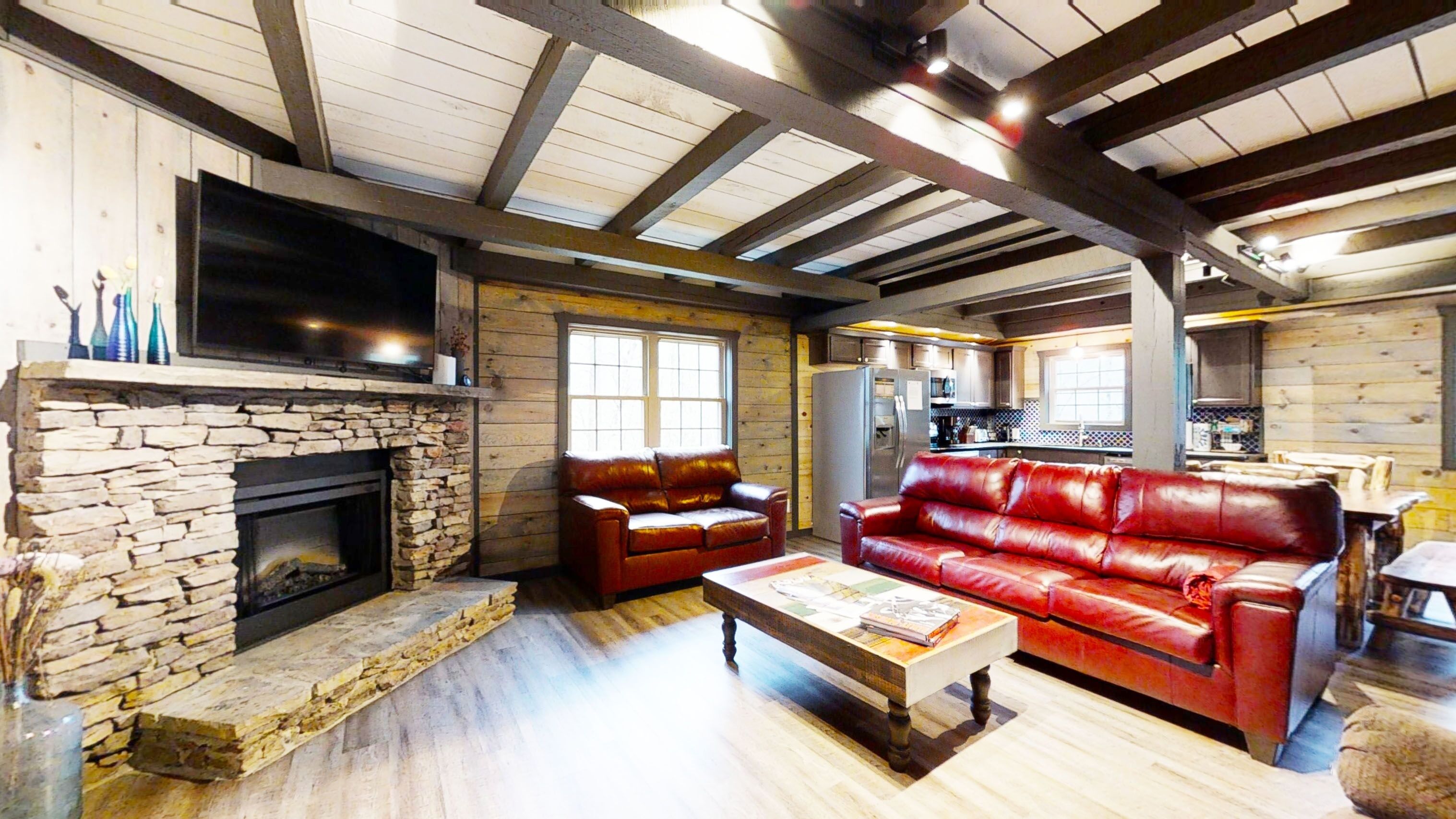 Cabin, 1 Bedroom | Living area | TV