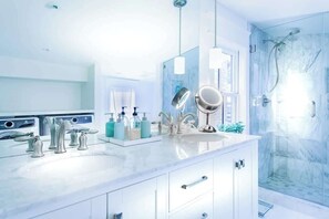 Luokittelematon kuva, 5 kautta 79, painike