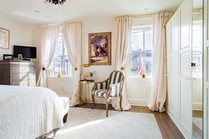 Luokittelematon kuva, 4 kautta 79, painike