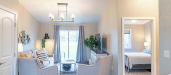 Modern Suite • Walkable to Shops, Dining & Coffee!