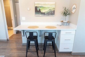 Interior - Upscale Mountain View Stay • Steps to Downtown (Palmer)