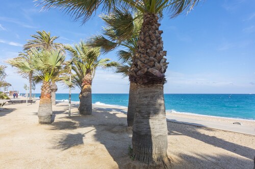 HomeHolidaysRentals Plume - Costa Barcelona