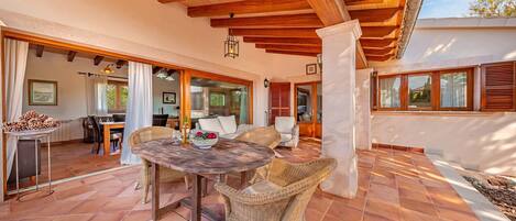 Restauration extérieure