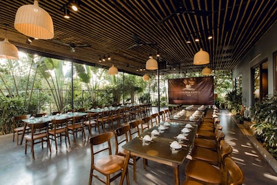Golden Coto Hotel