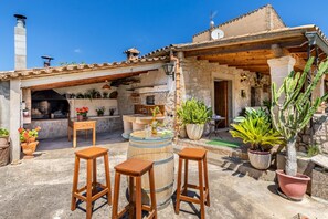 Outdoor dining - VILLA CAN COLL Traditional Rural house for 6 in Pollensa (Puerto Pollensa)