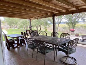 Outdoor dining - The Ranch House near Medina Lake with SUNSET RESORT access! (Mico)