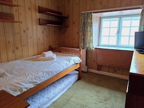 Departamento | 4 habitaciones, tabla de planchar con plancha y wifi gratis 