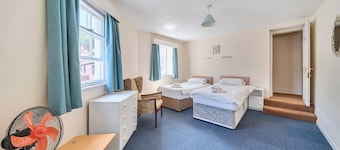 House in Historic Village - Sleeps 6