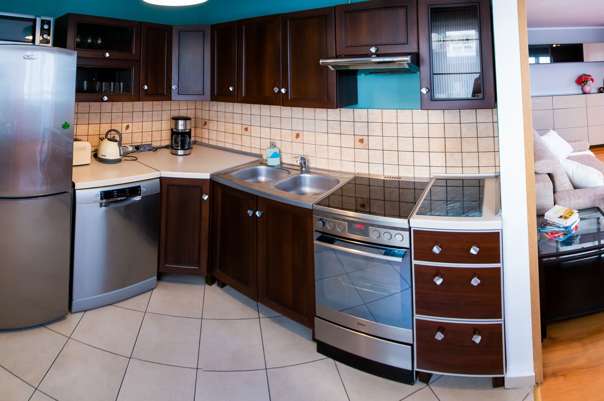 經典公寓 | 私人廚房 | 雪櫃、焗爐、洗碗機、多士爐