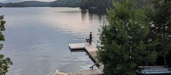 Lonesome Pond Lodge - Ideal Lakeside Retreat