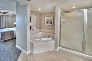 Bathroom -  Ocean Walk Resort - 2 Bedroom Deluxe (Daytona Beach)