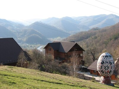 House with mountain views.