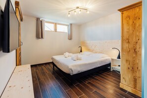 4 bedrooms, iron/ironing board, travel crib, free WiFi - La Bête des Vosges, top-of-the-range apartment with lake view and Finnish bath. (Gérardmer)
