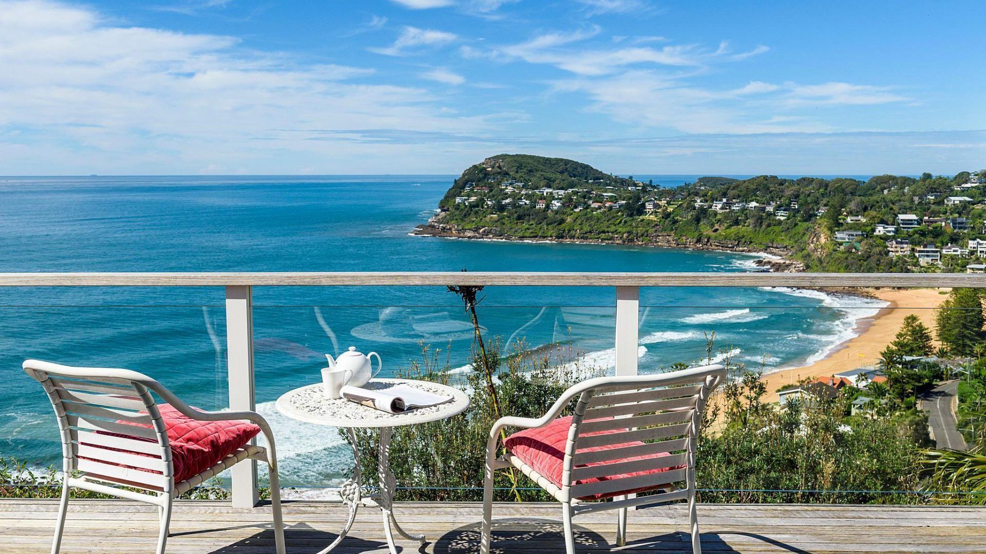 KARRALIKA by Palm Beach Holiday Rentals