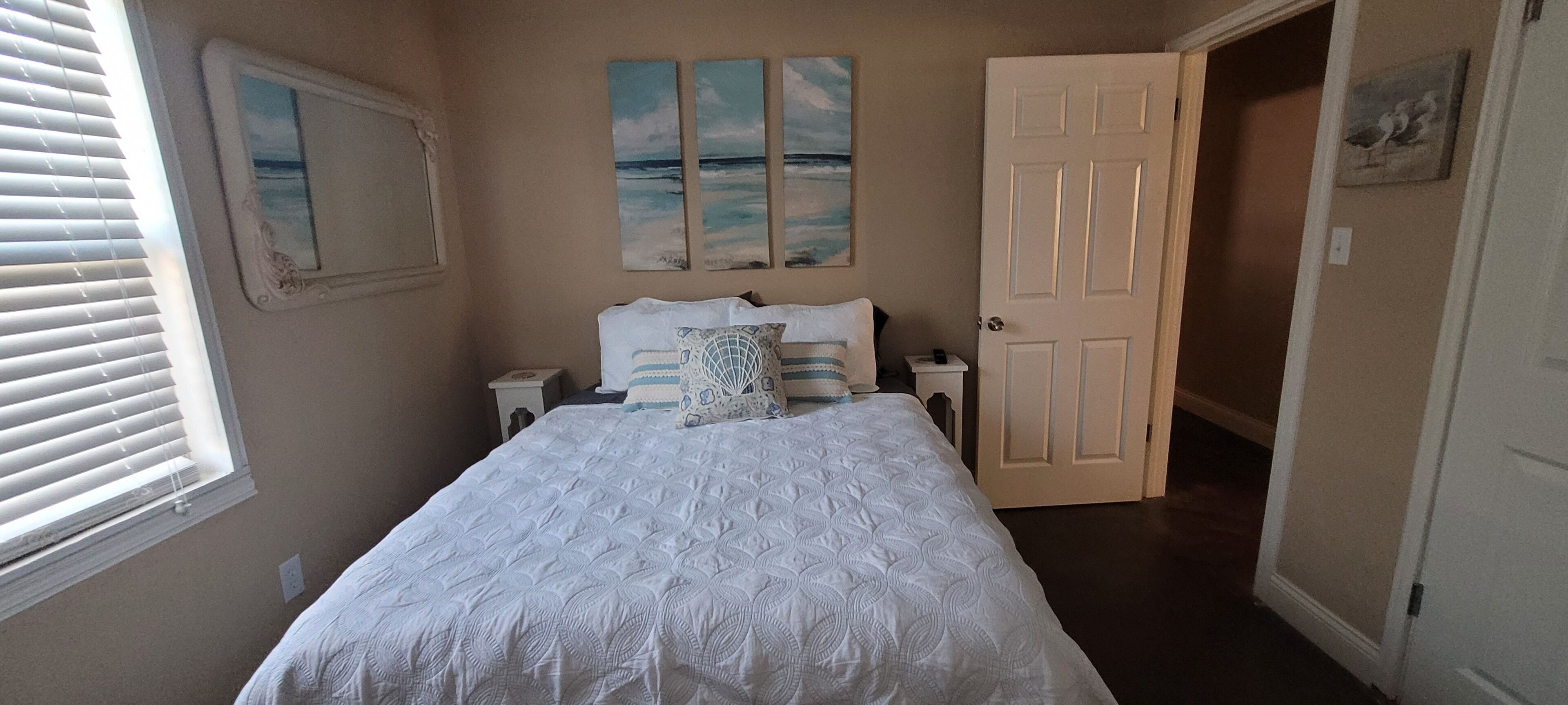 3 habitaciones, tabla de planchar con plancha y wifi gratis 