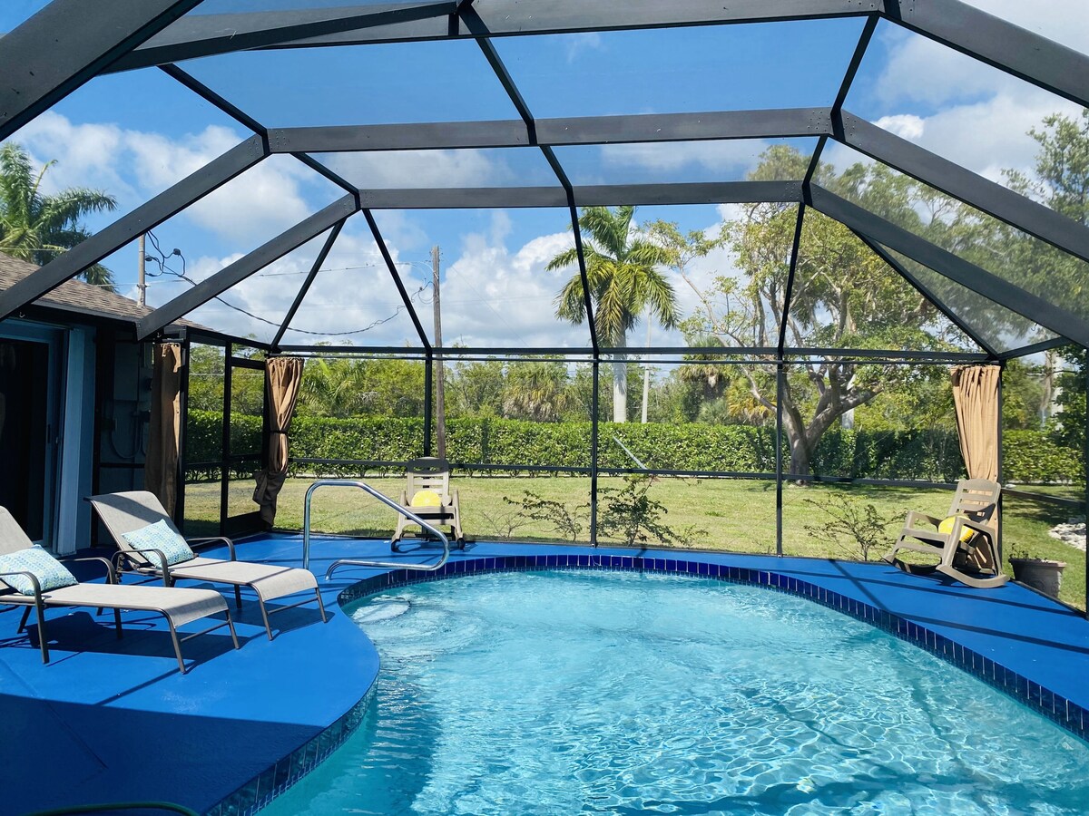 Come enjoy paradise on Isles of Capri in Naples, FL for your next vacation!