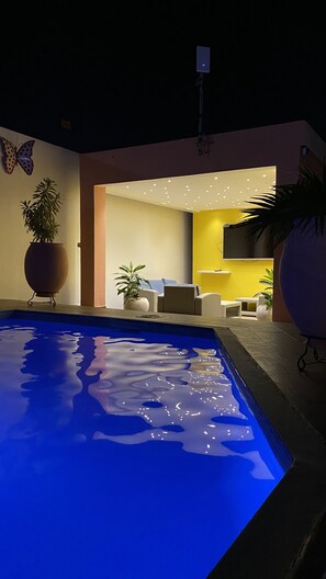 Piscine extérieure