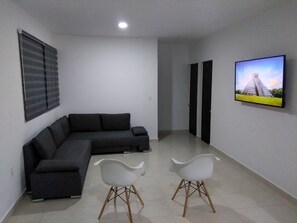 Smart TV - 58th Ave. Apartment (Playa del Carmen)